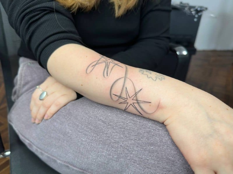 Абстракция на предплечье